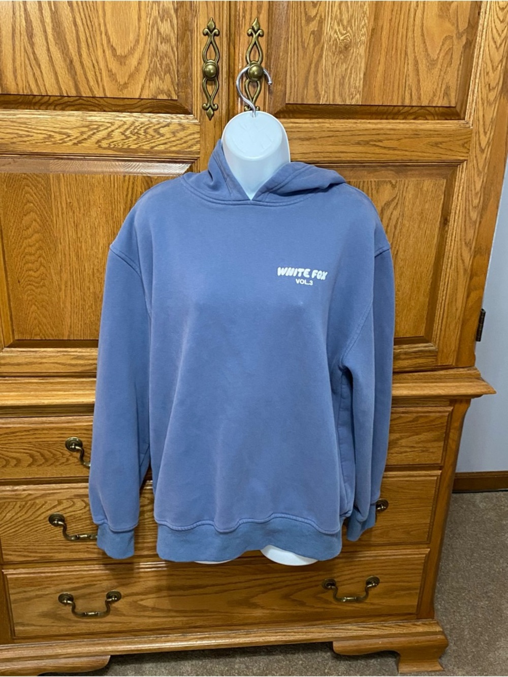 White Fox Vol.3 Women's Oversized Pullover Hoodie Size S/M Ocean Blue/White - Picture 9 of 16